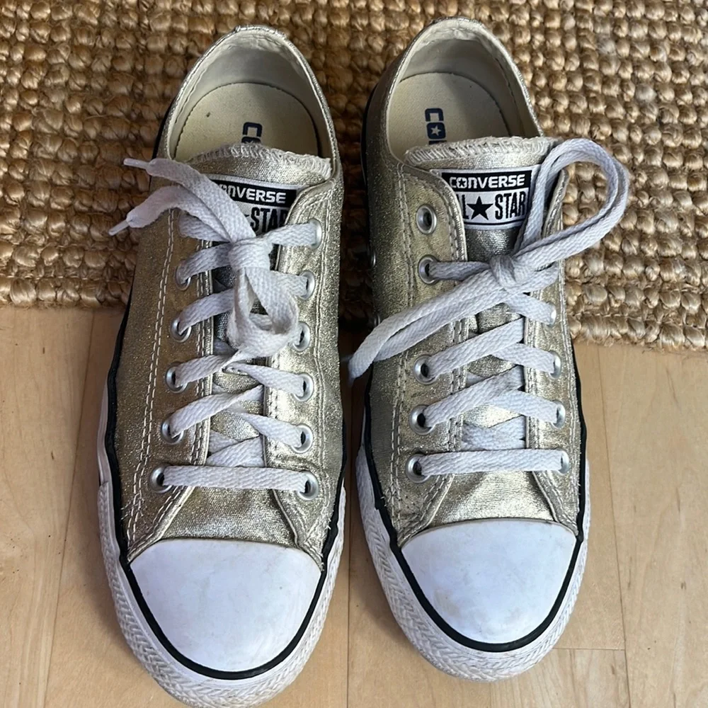 Unisex Converse All Star CTAS Ox Light Gold/White 153181F Men 6 Women 8 - Picture 2 of 11